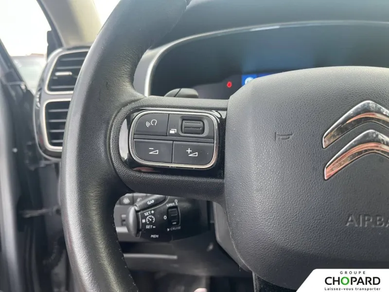 Image secondaire du véhicule 15