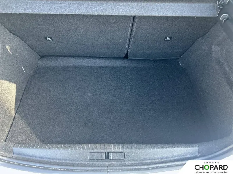 Image secondaire du véhicule 9