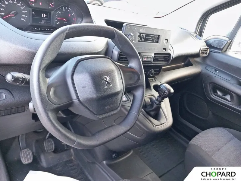 Image secondaire du véhicule 3