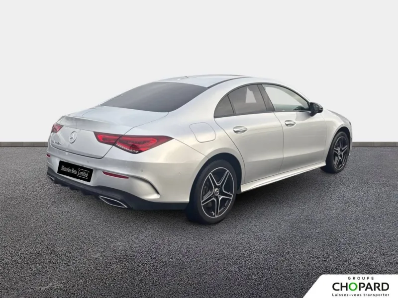 Image secondaire du véhicule 4