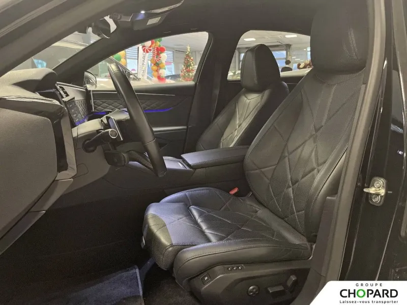 Image secondaire du véhicule 22