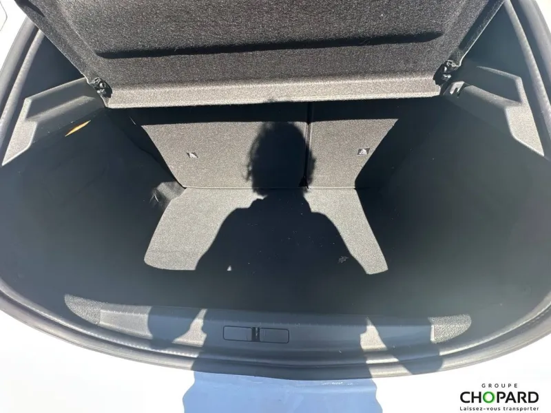 Image secondaire du véhicule 9