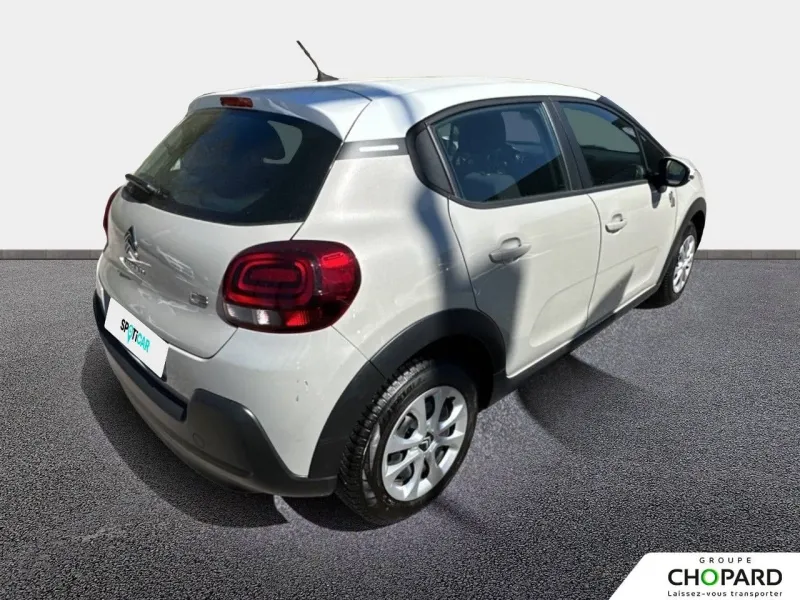 Image secondaire du véhicule 4