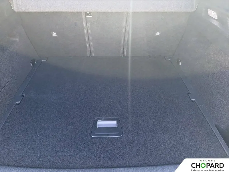 Image secondaire du véhicule 9