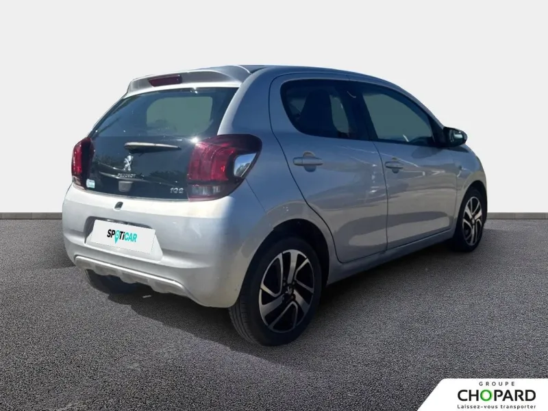 Image secondaire du véhicule 4