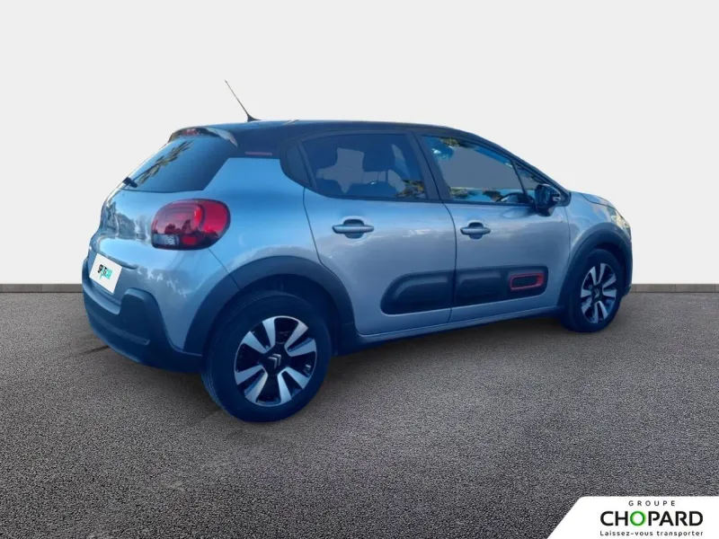 Image secondaire du véhicule 9