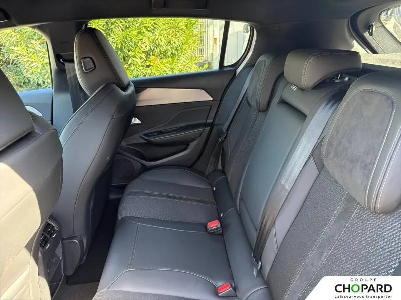 Image secondaire du véhicule 7