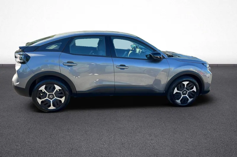 Image secondaire du véhicule 8