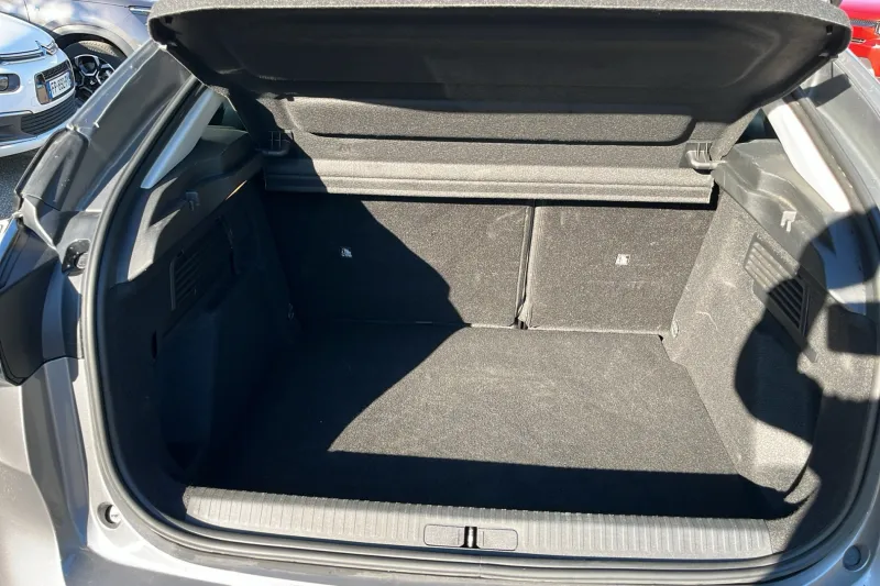 Image secondaire du véhicule 10