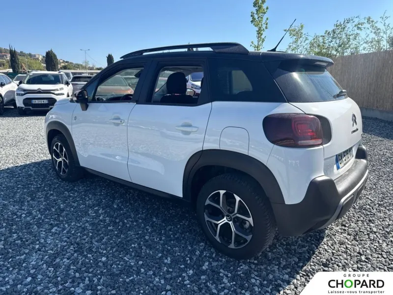 Image secondaire du véhicule 8