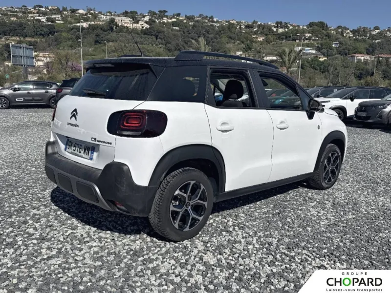 Image secondaire du véhicule 9