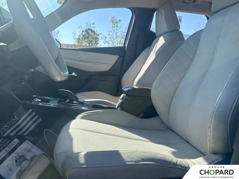 Image secondaire du véhicule 10