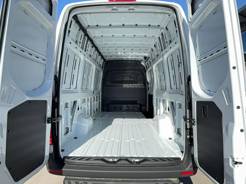 Image secondaire du véhicule 9