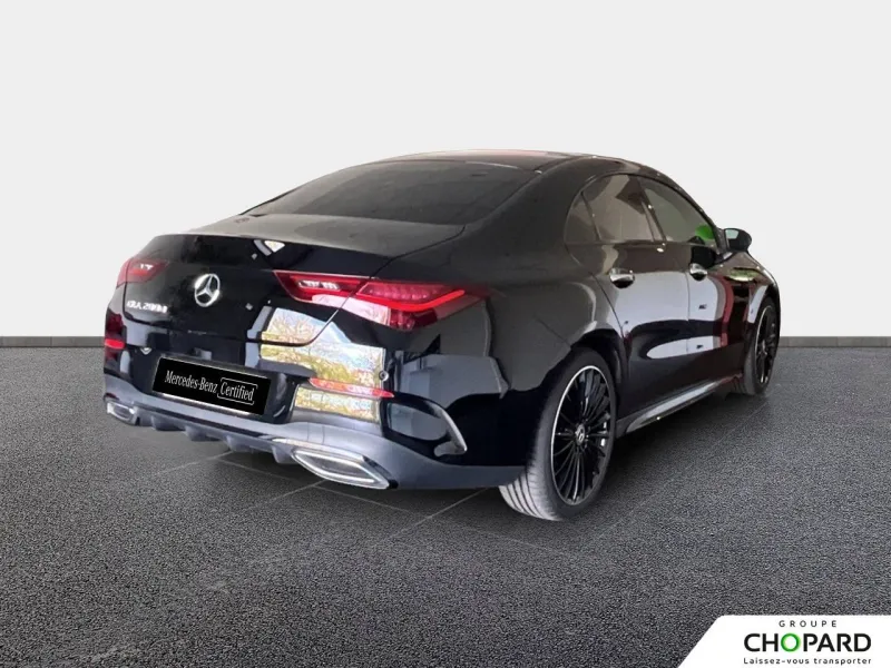 Image secondaire du véhicule 4