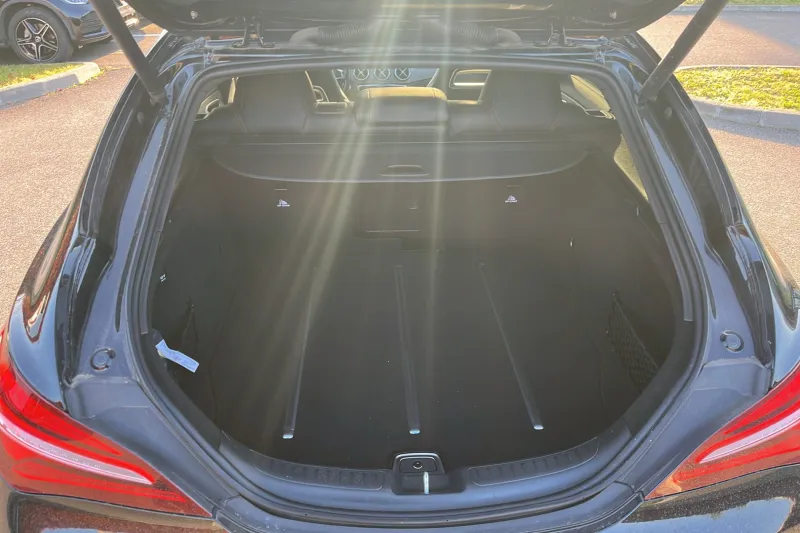 Image secondaire du véhicule 9