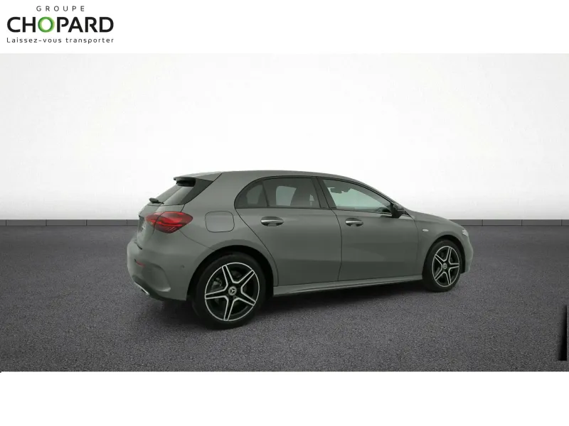 Image secondaire du véhicule 10