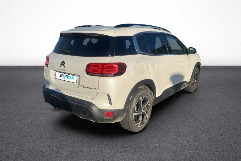 Image secondaire du véhicule 7