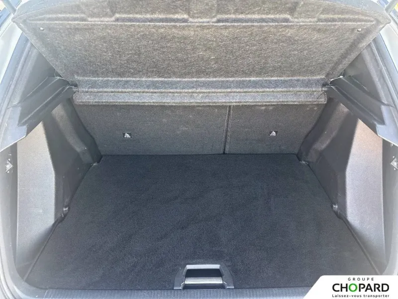 Image secondaire du véhicule 7