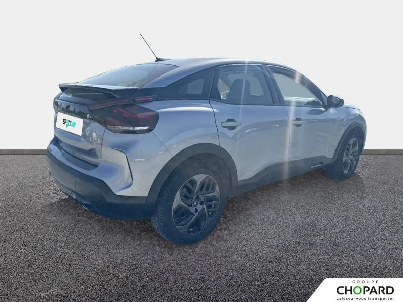 Image secondaire du véhicule 9