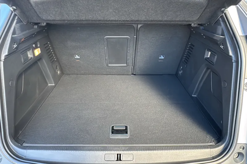 Image secondaire du véhicule 10