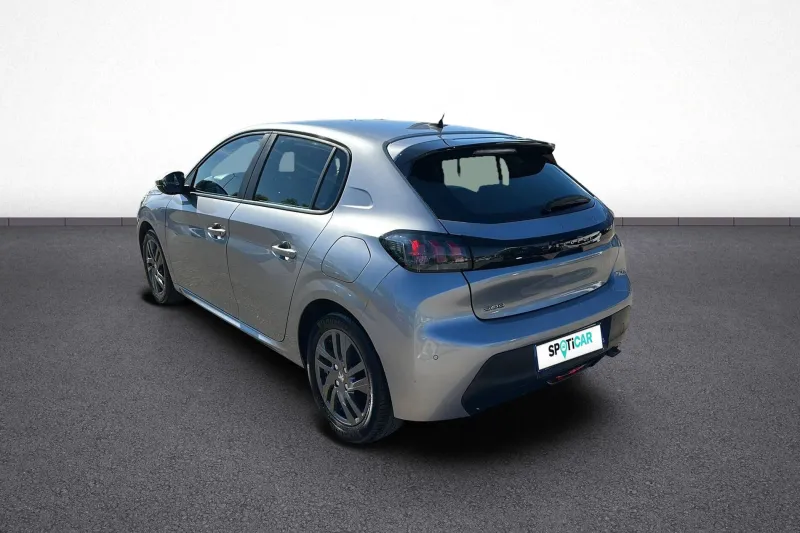 Image secondaire du véhicule 5