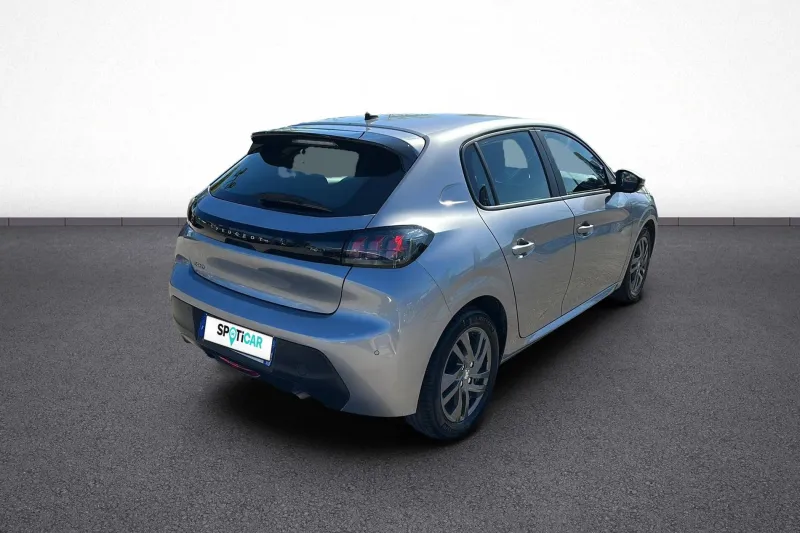 Image secondaire du véhicule 7