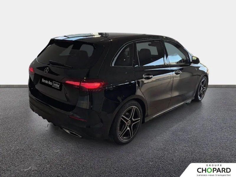 Image secondaire du véhicule 4