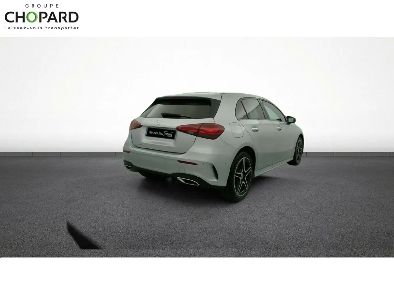 Image secondaire du véhicule 9