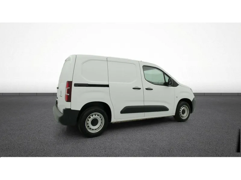 Image secondaire du véhicule 10