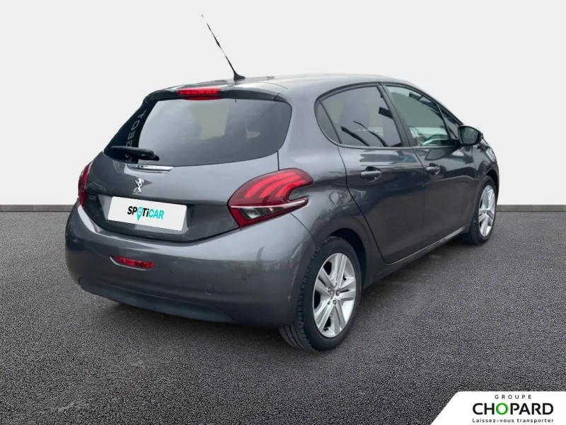 Image secondaire du véhicule 9