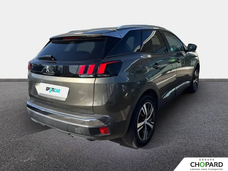 Image secondaire du véhicule 4