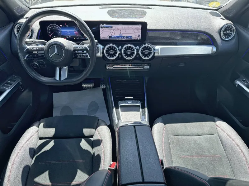 Image secondaire du véhicule 5