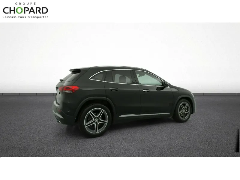 Image secondaire du véhicule 10