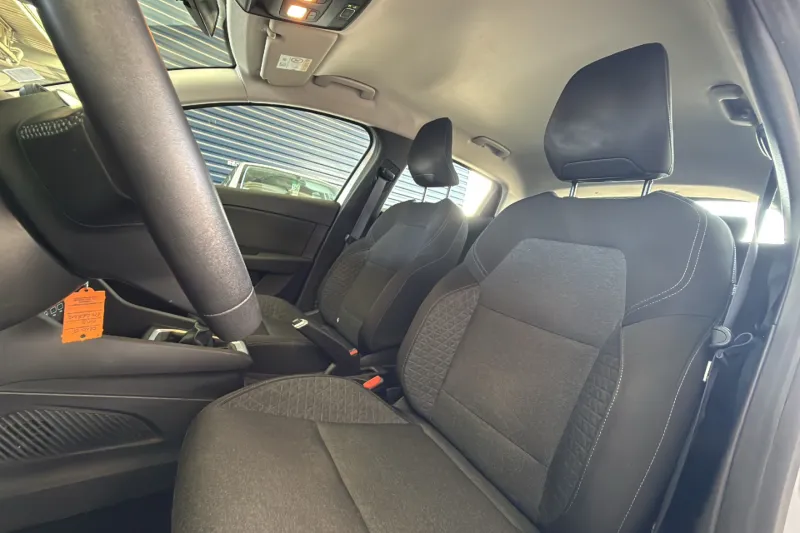 Image secondaire du véhicule 10