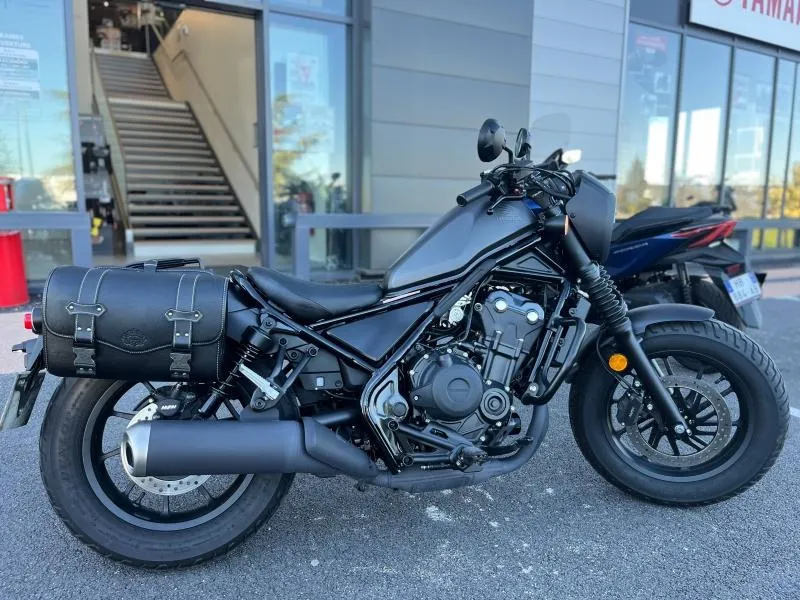 Image secondaire du véhicule 3