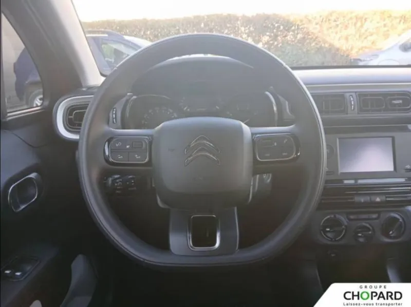 Image secondaire du véhicule 10