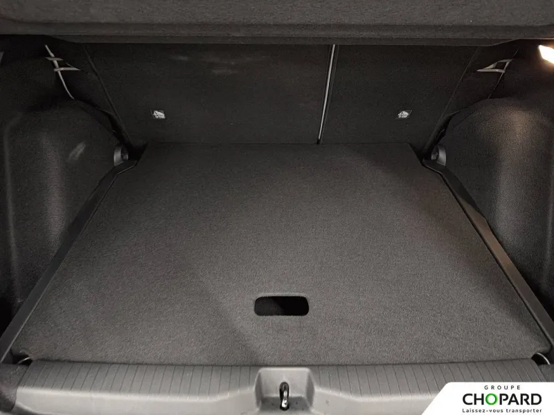 Image secondaire du véhicule 10