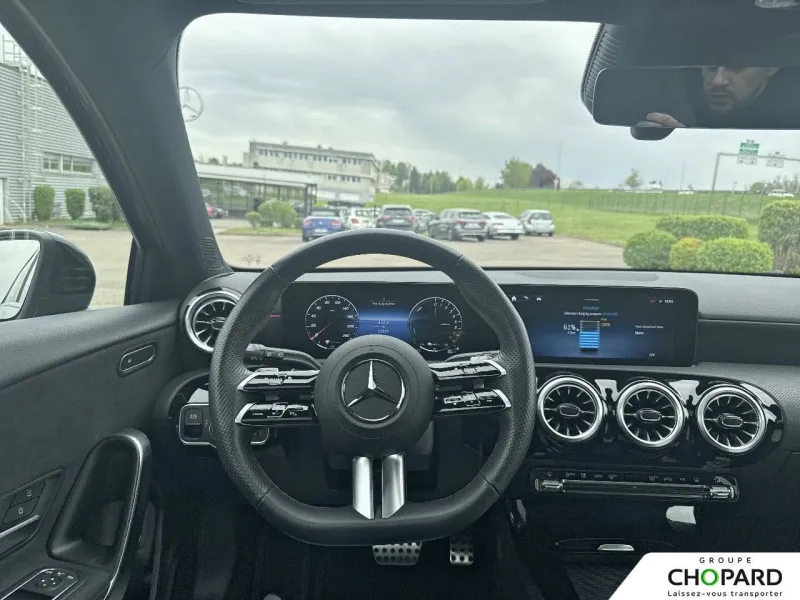 Image secondaire du véhicule 3