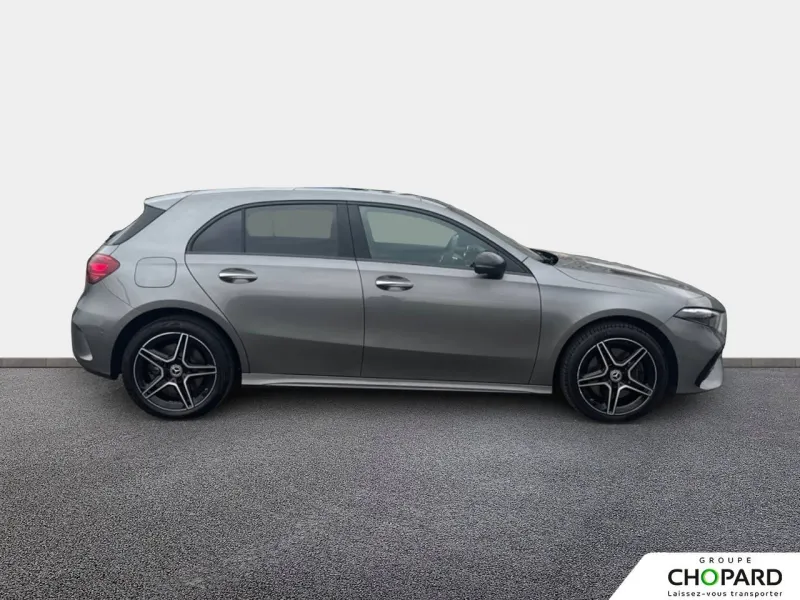 Image secondaire du véhicule 10