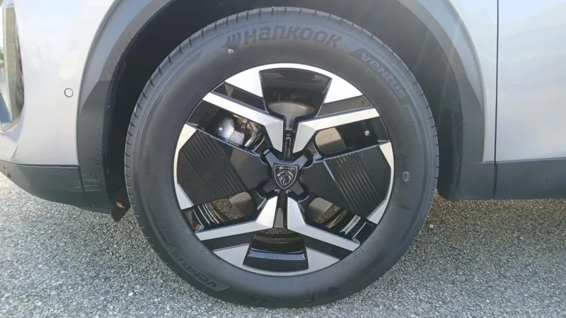 Image secondaire du véhicule 4