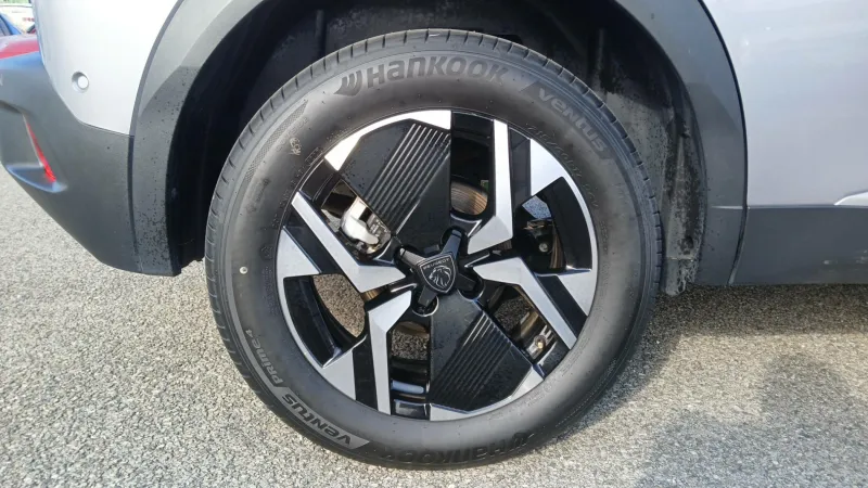 Image secondaire du véhicule 6