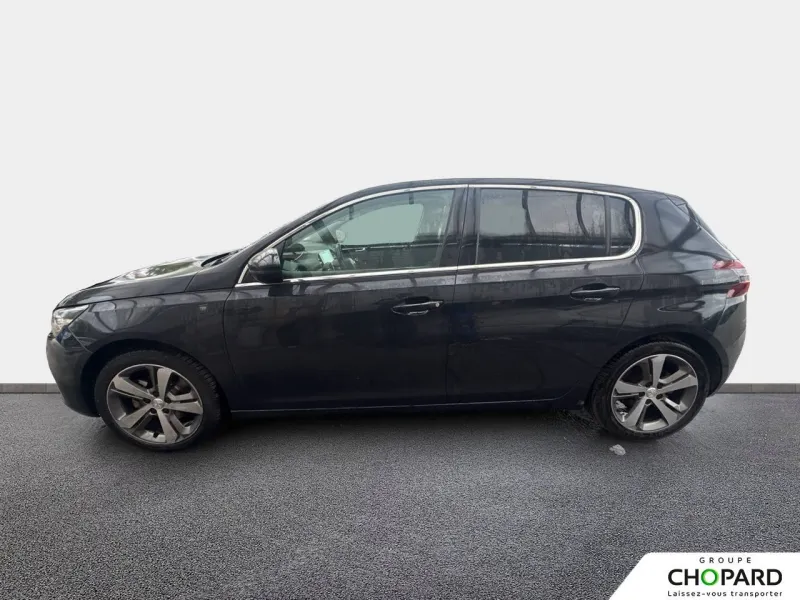 Image secondaire du véhicule 10