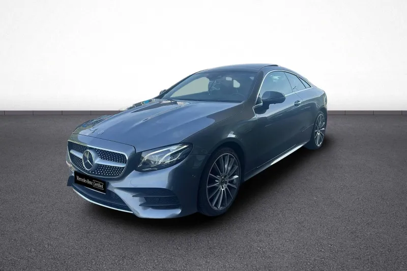 Mercedes-Benz-CLASSE E COUPE-d'occasion chez Mercedes-Benz Vienne