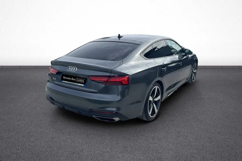 Image secondaire du véhicule 7