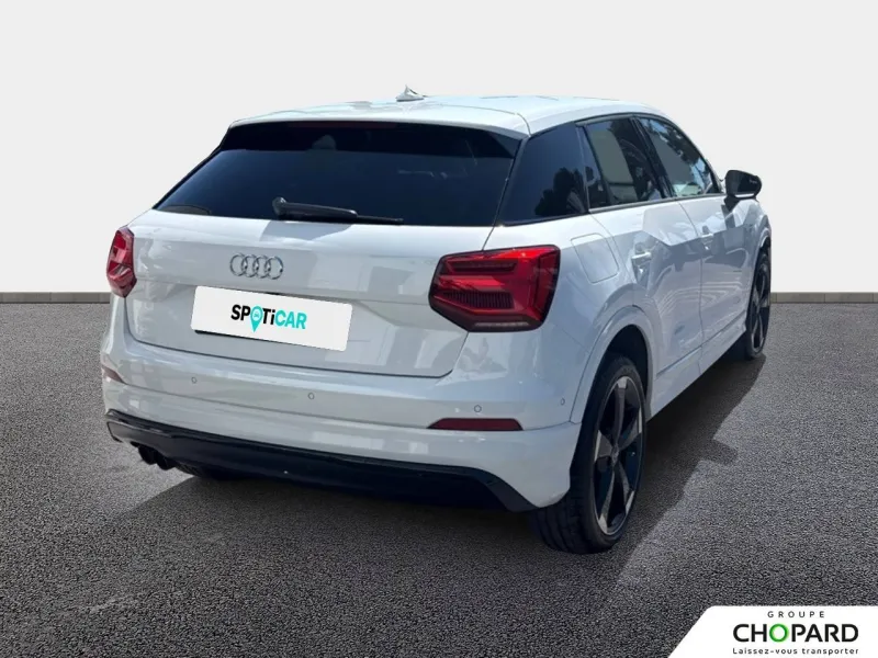 Image secondaire du véhicule 9