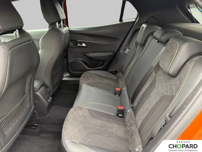 Image secondaire du véhicule 10