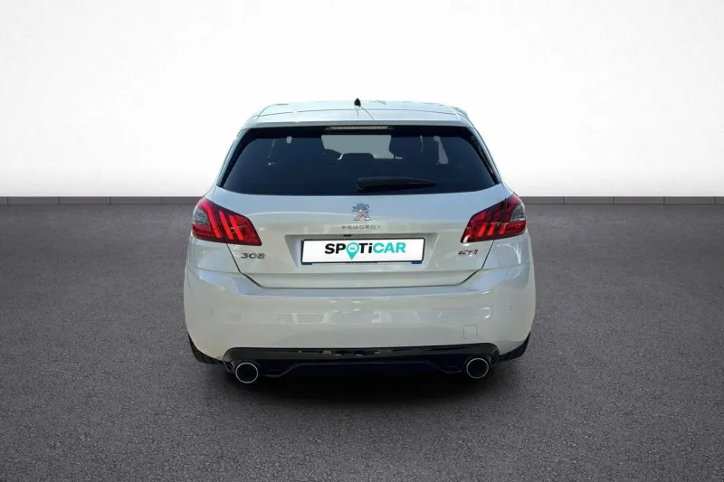 Image secondaire du véhicule 6