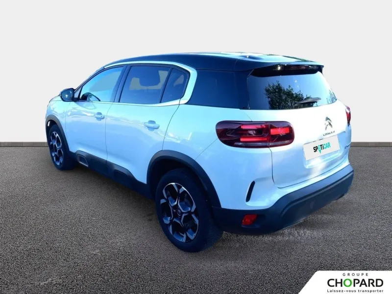 Image secondaire du véhicule 8