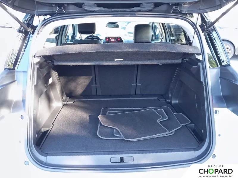 Image secondaire du véhicule 9