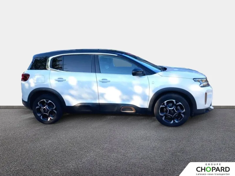 Image secondaire du véhicule 10